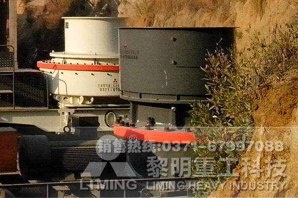 沖擊破碎機