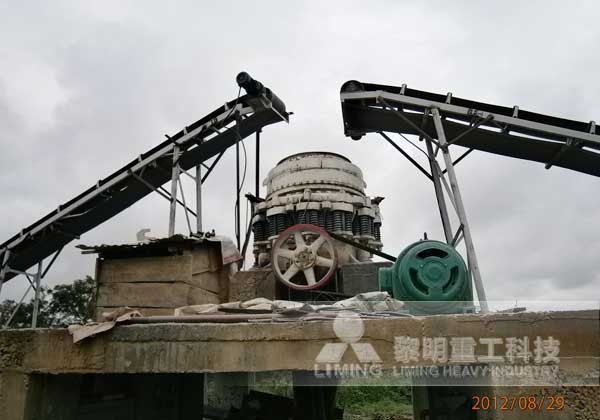 <a href='/line/' target='_blank'><u>破碎生產線</u></a>， 振動<a href='/geiliaoji/' target='_blank'><u>給料機</u></a>