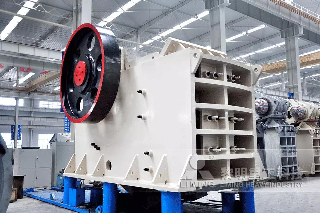 鄂式<a href='http://www.dekcy.com/' target='_blank'><u><a href='http://www.dekcy.com/market/1235.html' target='_blank'><u>破碎機</u></a></u></a>