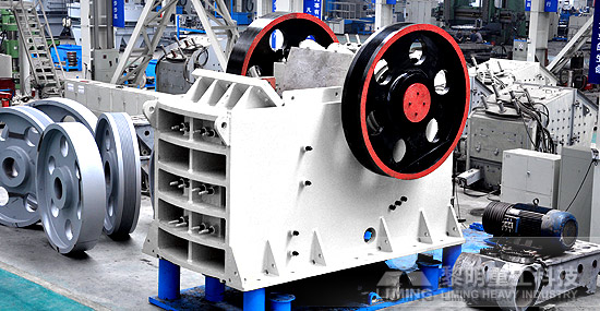 69顎式破碎機介紹，69<a href='http://www.dekcy.com/market/1258.html' target='_blank'><u>顎式<a href='http://www.dekcy.com/products/' target='_blank'><u>破碎機廠家</u></a></u></a>